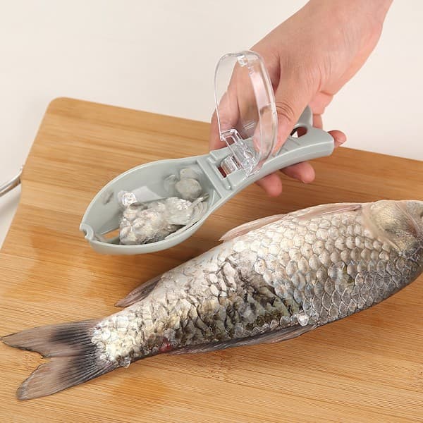 Manual Fish Scaler / Fish Scale Scraper with Lid — Home Kitchen Utensil
