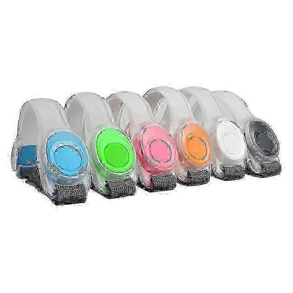 Glow løbearmbånd med LED-lys justerbart_cdb1 Green