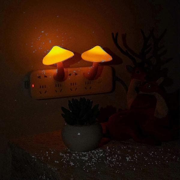 Mini Svampe Natlamper, 2 LED Sensorlamper, Gul Borddekoration, Lysstyret Sengelampe