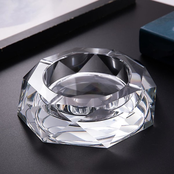10 cm:n kristallituhkakuppi lasikäsityöt luova persoonallisuustrendi kotitoimisto Hotel Club Ktv kristallituhka