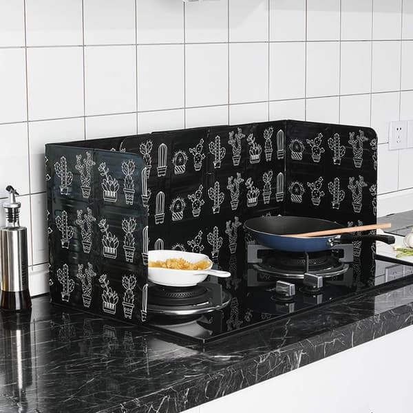 Non-stick Splatter Shield with 3 Sides for Frying Pan, Adjustable 3-Panel Splatter Guard with Foldable Design, High-Temperature Aluminum Foil Oil