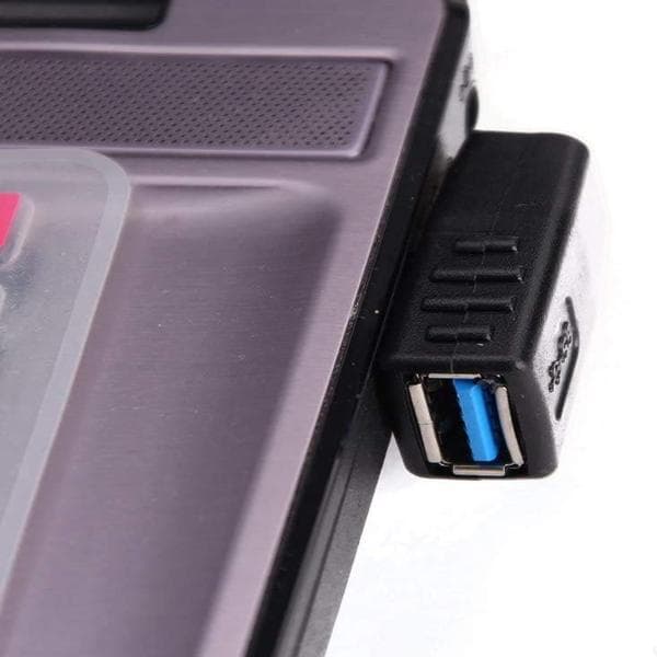 USB 3.0 -sovitin, 90 asteen uros-naarasliitin