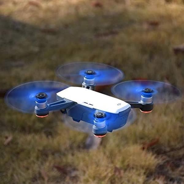 8 st Propellrar för DJI Spark Drone, 4730F Snabbkoppling Vikbara Bladpropellrar för Spark, Blå och Röd