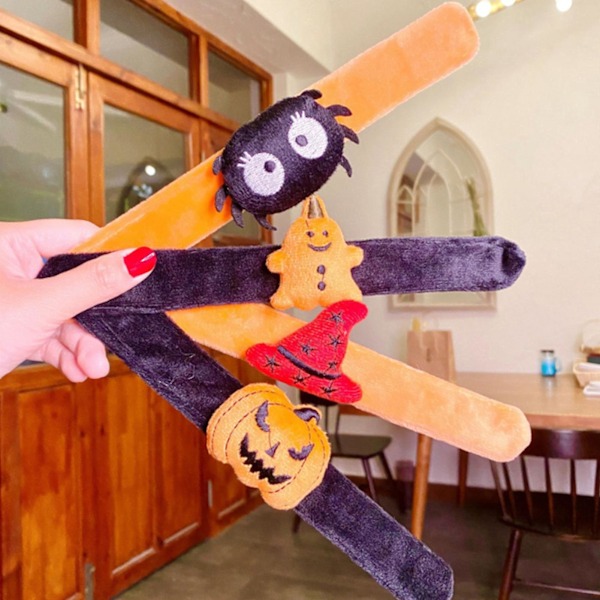 Slap Armbånd Søt 3D Dukke DEcor Morsom Foldbar Høytidsgaver Justerbar Halloween Spøkelsesfestival Gresskar Edderkopp Snap Band C