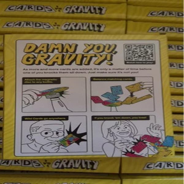 Cards vs Gravity Anti-Gravity -korttipulmapeli, perhejuhlien pöytäpeli juomapeleihin