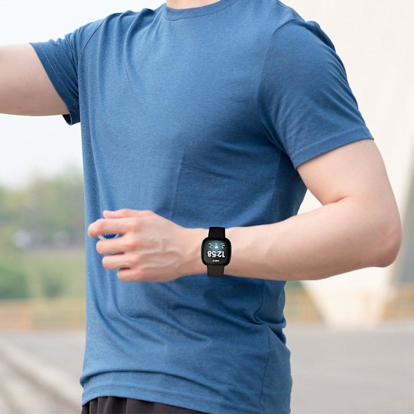 Silikonarmband i enfärgad ersättning för Fitbit Versa 4/Sense 2 Smart Watch