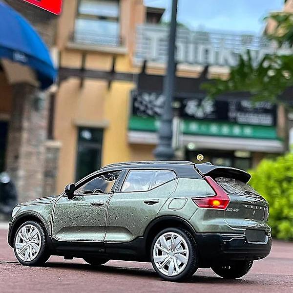 2021 Ny 1:32 legeret Volvo Xc40 Suv Offroad Diecast Model Legetøjsbiler Lydlys Træk tilbage Billegetøj til børn-yuyu Red