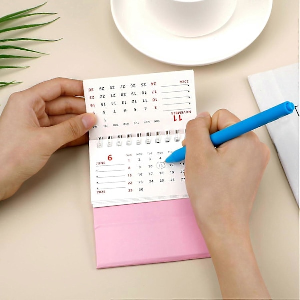 Mini-bordskalender 2024-2025, 9,5x7,5 cm, Mini Stående Kalender