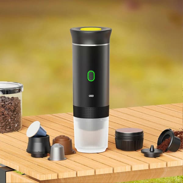 3-i-1 Bærbar Espressomaskin for Bil Hjem Multifunksjonell Reisekaffemaskin for Reise Camping Metallic Silver