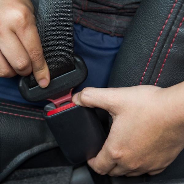 Sædebelte Spænde Bred Anvendelse Holdbar med Alarmsignal Universal Auto Sædebelte Stikforbindelse
