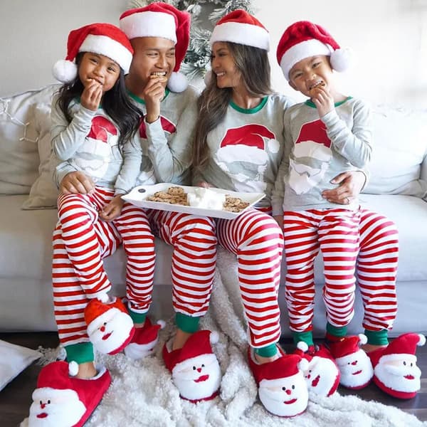 Nyt julemandstrykt forældre-barn-sæt med langærmet pyjamas, juleternet sæt, hjemmetøj 819 Daddy S