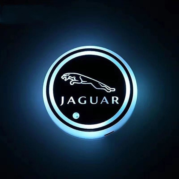 Bil LED Färgglad Luminous Vattenkopp Anti-hal Pad Automatisk Induktion Dekorativ Atmosfärslampa-jaguar Färgglada Modeller-enkelt PackBY