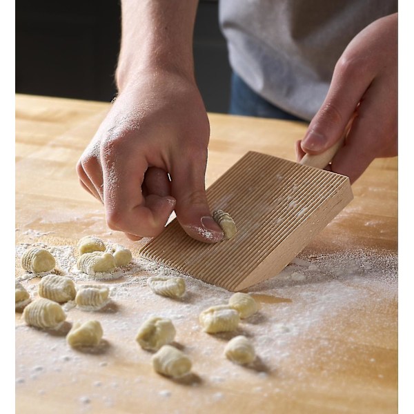 Gnocchi-brett for å lage pasta, kjøkkenutstyr i tre, skjærebrett