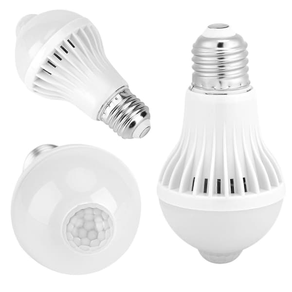 E27 Intelligent Deteksjon PIR Infrarød Bevegelsessensor Lys LED Lampe Pære 7W [DB]