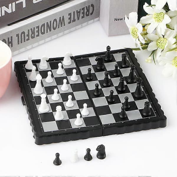 Resesmagnetisk Mini Schackset, Bärbar Handhållen Magnetisk Schackset, Schackset med Vikbart Magnetiskt Resespelbräde