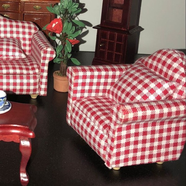 Miniatyr enkel sofa lenestol med pute for 1:12 dukker DIY dukkehus tilbehør (#1)