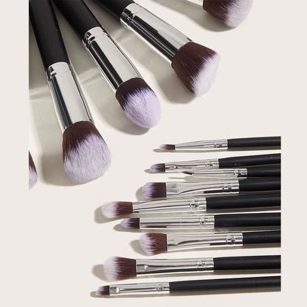 14-dele makeupsæt - 5 store og 9 små makeupbørster - Med opbevaringstaske - Sølv og sort