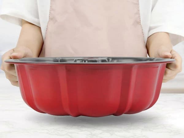 1 st Nonstick Bundtform Kakformar Kolstål Ribbad Rörform Kakformar Röd