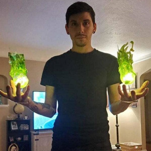 Halloween Hand Floating Fireball Magic Illuminated Flame Fire Light Cosplay Party Props Green