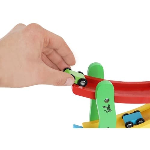 Rutsjebane med Lekebiler - Tre