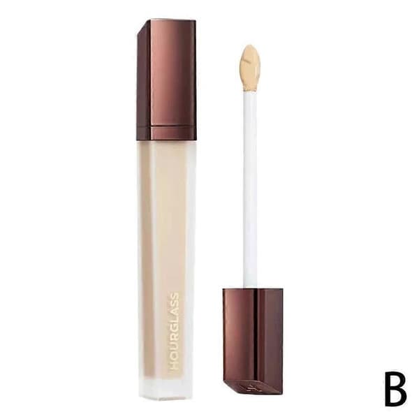 Non-marking concealer brightens and conceals acne scars, covers acne and works as a concealer Birch