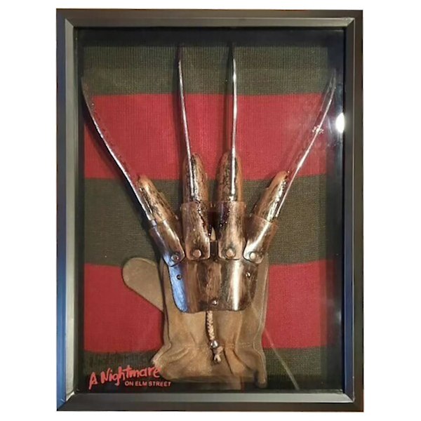 Freddy Krueger A Nightmare On Elm Street Glove And Sweater Display Party Props For