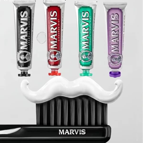 85 ml Marvis Whitening Tannkrem, frisker opp pusten og renser munnen Mild Mint