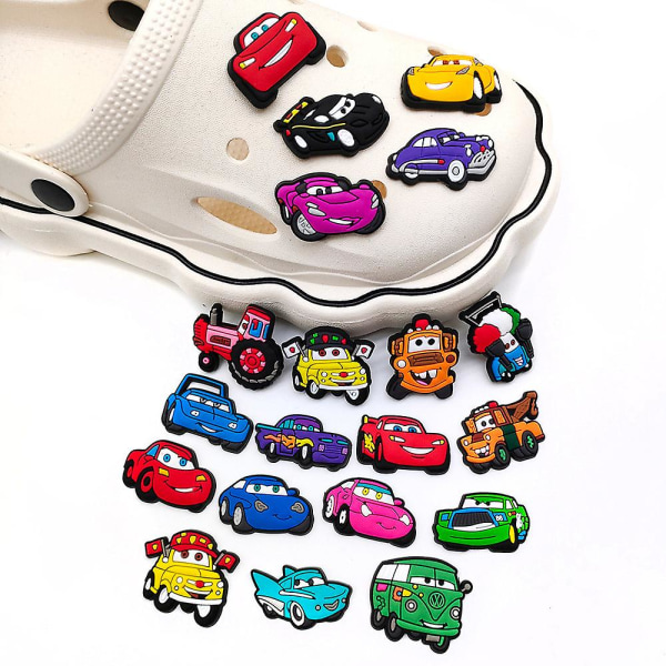 20 st tecknade bilskor berlocker dekoration för DIY Croc Clog sandaler tillbehör