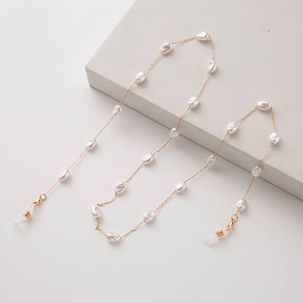 Tyylisävyiset helmiketjulliset silmälasiketjut Senilsnö Twisted Pearl