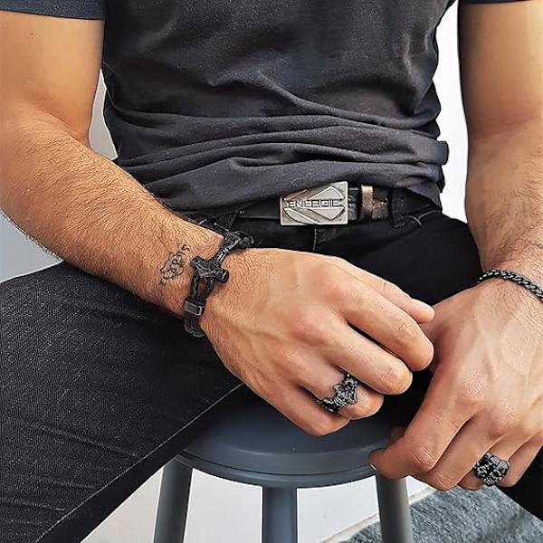 Svart läderarmband för män med flätad handled och hänge Thors hammare/skalle/frimurarsymbol vaxrep armband med justerbart magnetlås
