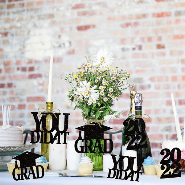 18st 2022 Graduation Favor Tags Festbordsdekoration Black