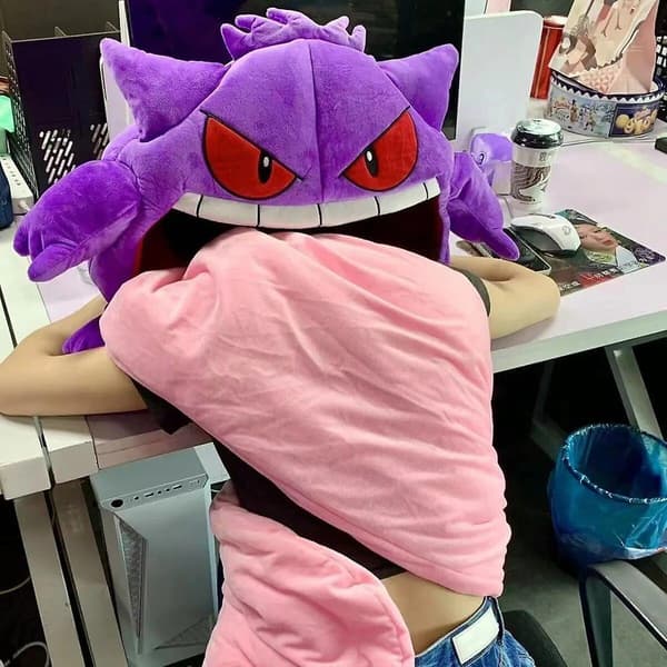 Tegneserie Gengar Tunga Sovende Pute, Dobbel Bruk Nappepledd