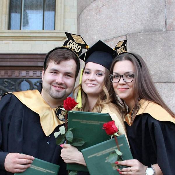 1Set Grad Cap -panta, valmistunut satiinivyö 2024 valmistujaisjuhlatarvikkeet valokuvausrekvisiitta Mini Bachelor Hat