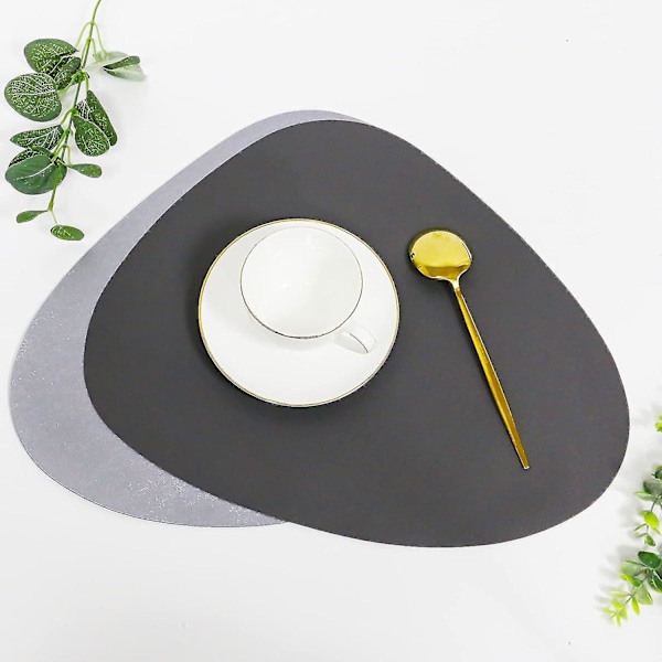 Sett med 4 PU-skinn plassmatter og coasters, 4 plassmatter og 4 coasters til spisebordet (grå /