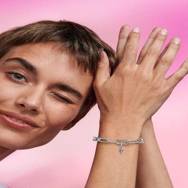 Pandora - P ME Kimalteleva Risti Mini Riipus - Sterlinghopea