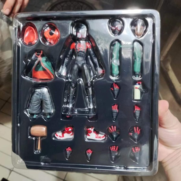 Legends Sentinel Spiderman Actionfigur Spider-verse Miles Sv Shf Morales Peni Parker Animefigurer Staty Leksaker
