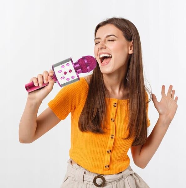Karaokemikrofon med høyttaler, rosa