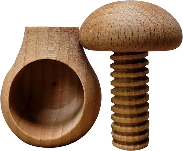 Nøtteknekker laget av naturlig bøketre - veldig solid - sopp Light brown