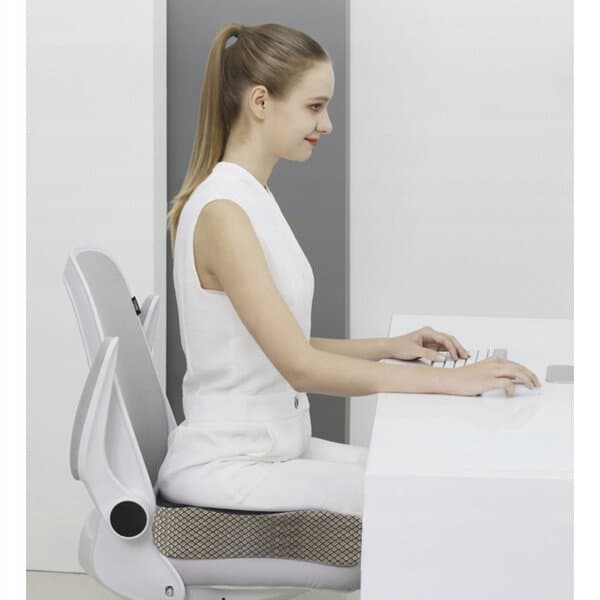 Ortopedinen memory foam -istuintyyny