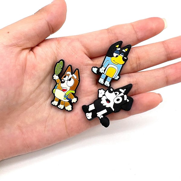 30 st/set Bluey Hund Skocharm Sko Dekoration Cartoon Skocharm För DIY Croc Clog Sandaler Armband Armband Dekoration Tillbehör