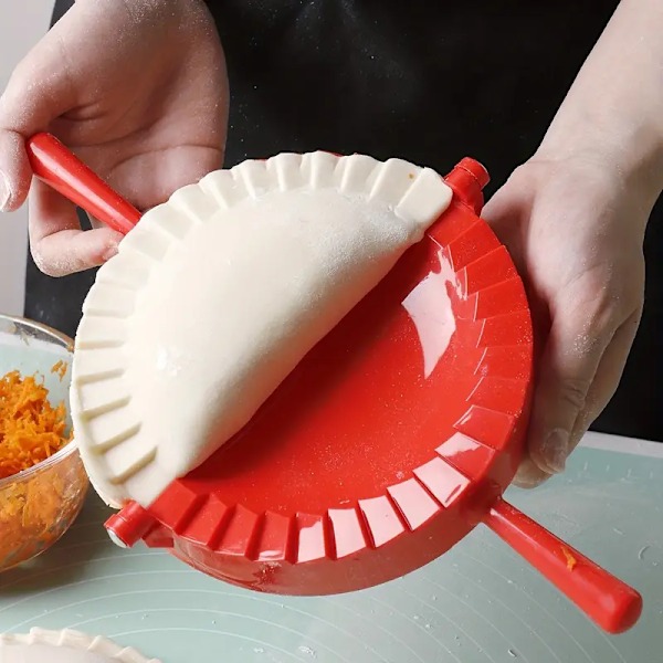 1:a, Dumpling Maker (28,96cmx18,54cmx3,56cm), PP Plast Dumpling Press, Empanada Press, Ravioli Dumpling Wrappers Form