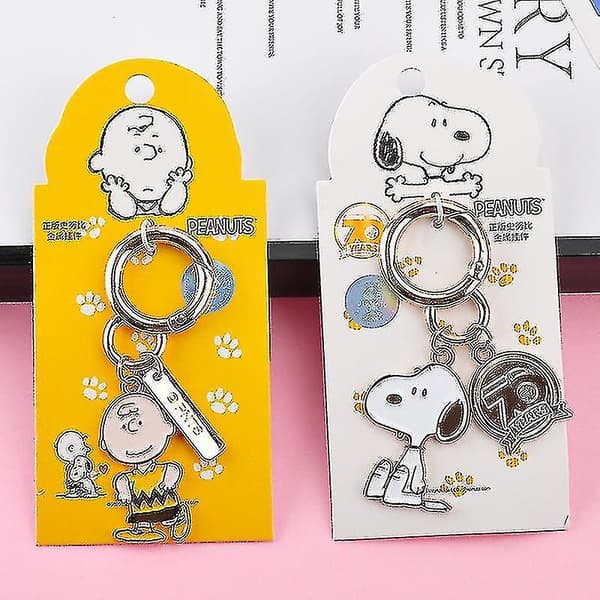 Snoopy Metall Nyckelring Söt Peanuts Bilnyckelring Väskhänge