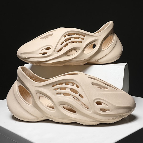 Nye Beach Foam Runners Sandaler Unisex Beige size 38