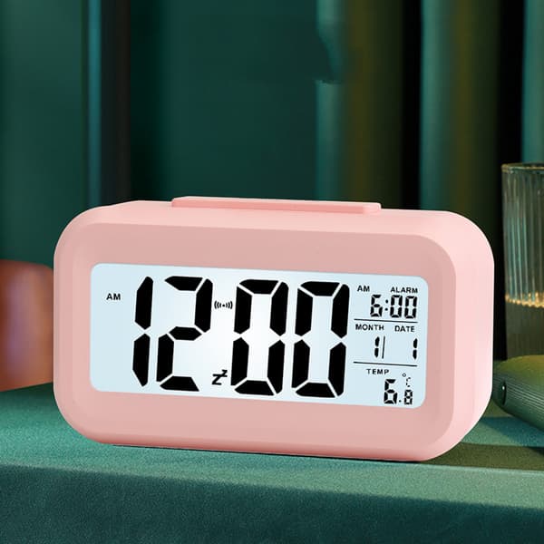 Rosa digital väckarklocka med LED-display