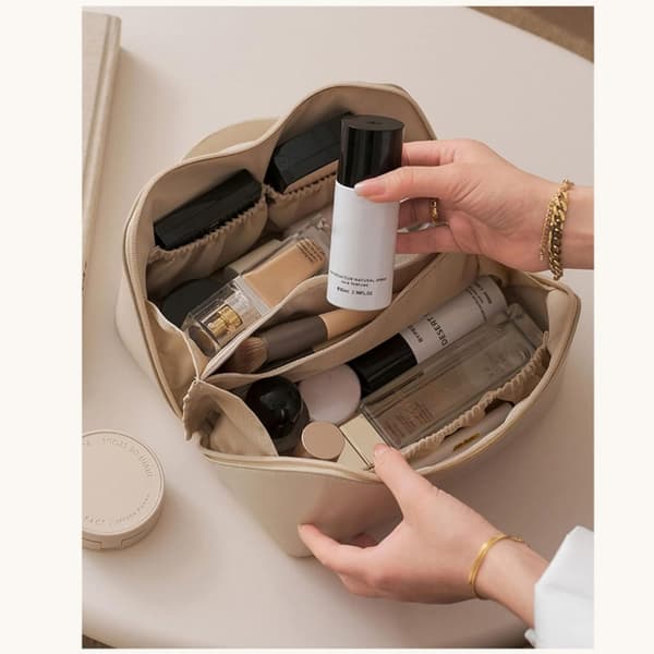 Stor necessär - Perfekt för resor - Makeupväska Vit
