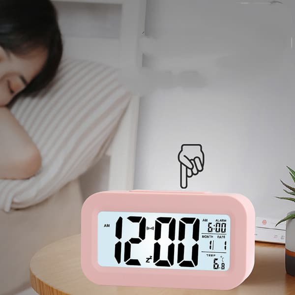 Rosa digital väckarklocka med LED-display