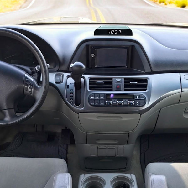 Auton kojelaudan kellot lämpötilan näytöllä, aurinkovoimalla toimiva kello autoon, hehkuva auton kello, elektroninen auton kello, auton kojelaudan kello