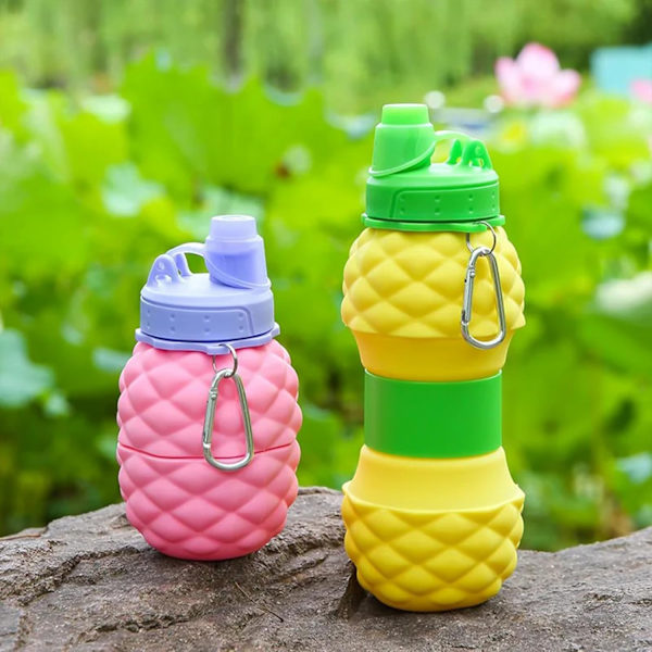 Silikoninen Kasaan Taittuva Vedenpullo, 700ml Taittuva Vedenpullo, Kannettava Matkavedenpullo BPA-Vapaa Vuotamaton Juomapullo