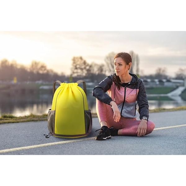 Gym Bag String Swim PE Bag Sport Gym Drawstring Bag Vattentät Drawstring Sport Bag med Ytterficka med Dragkedja för Sport Strandsemestrar Simning Resor Yellow