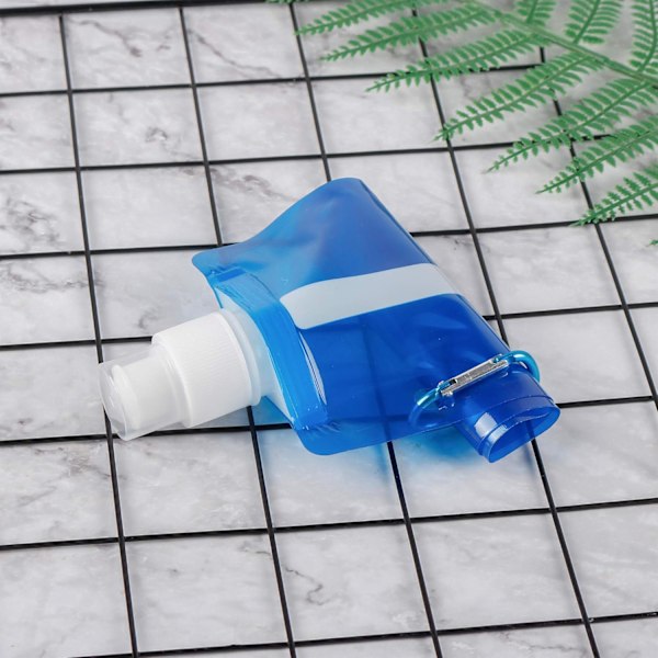 4 Styk Sammenklappelige Vandflasker Genanvendelige Drikkflasker med Klips til Cykling, Vandreture, Rejser, Udendørsaktiviteter (480ML)